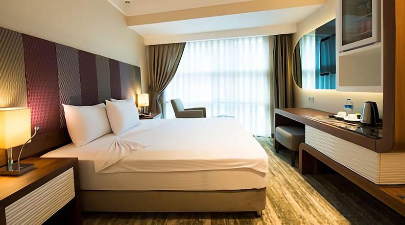 Imagen de la habitación del Hotel Ramada by Wyndham Gemlik. Foto 2