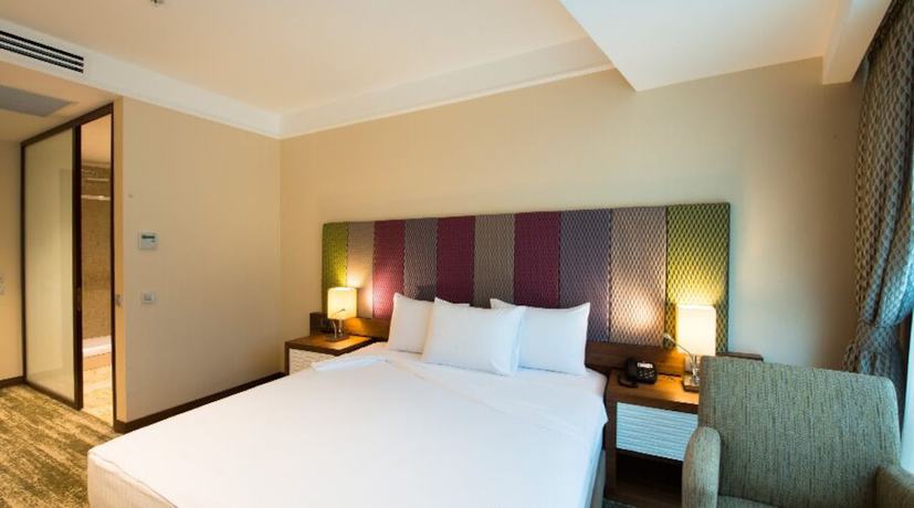 Imagen de la habitación del Hotel Ramada by Wyndham Gemlik. Foto 15