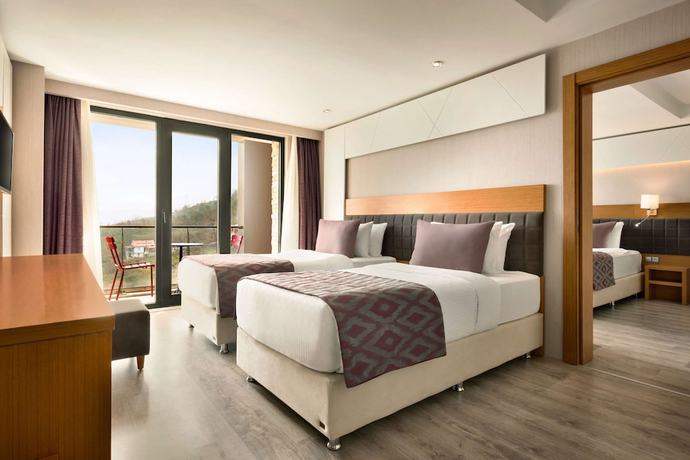 Imagen de la habitación del Hotel Ramada by Wyndham Giresun Piraziz. Foto 8