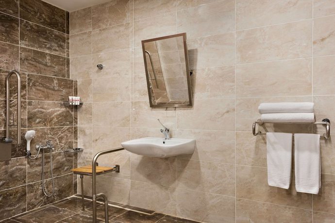 Imagen de la habitación del Hotel Ramada by Wyndham Giresun Piraziz. Foto 13