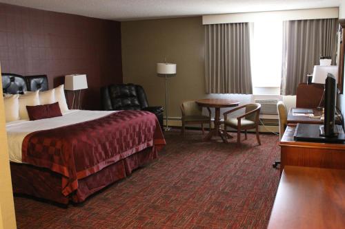 Imagen de la habitación del Hotel Ramada by Wyndham Grand Forks. Foto 6
