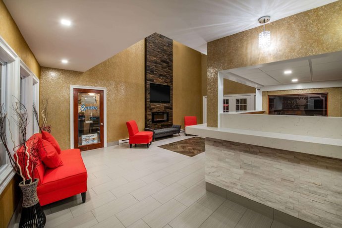 Imagen de los interiores del Hotel Ramada by Wyndham Groton/Mystic. Foto 20