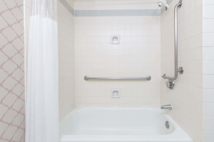 Imagen de la habitación del Hotel Ramada by Wyndham Hawthorne/LA Stadium. Foto 9