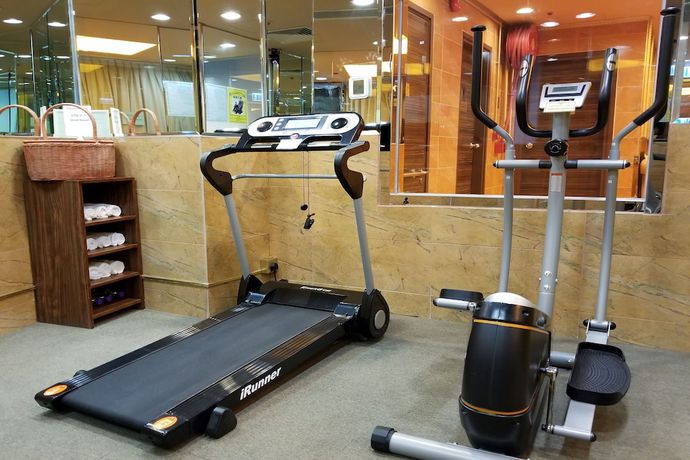 Imagen de los interiores del Hotel Ramada by Wyndham Hong Kong Grand. Foto 18