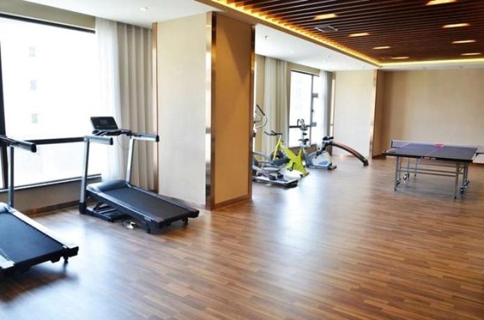 Imagen de los interiores del Hotel Ramada by Wyndham Huize. Foto 10