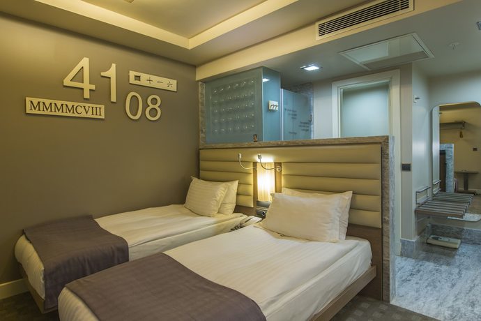 Imagen de la habitación del Hotel Ramada by Wyndham Istanbul Pera. Foto 6