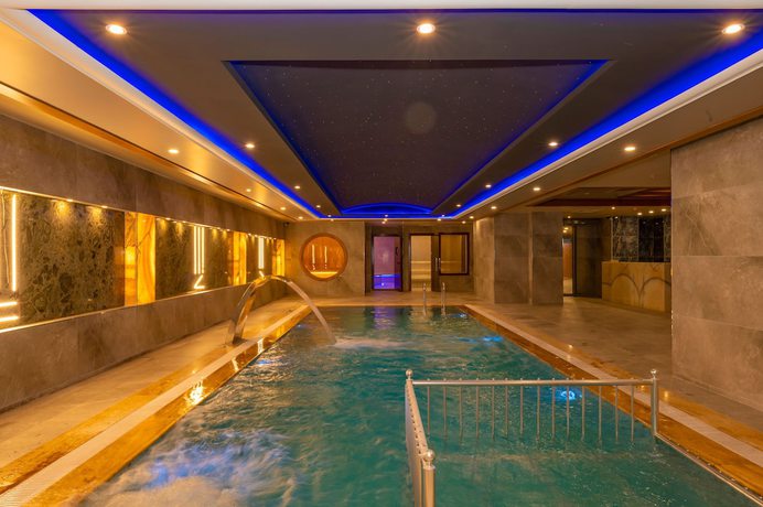 Imagen general del Hotel Ramada by Wyndham Istanbul Pera. Foto 1