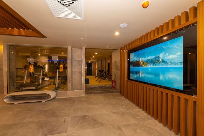 Imagen de los interiores del Hotel Ramada by Wyndham Istanbul Pera. Foto 20