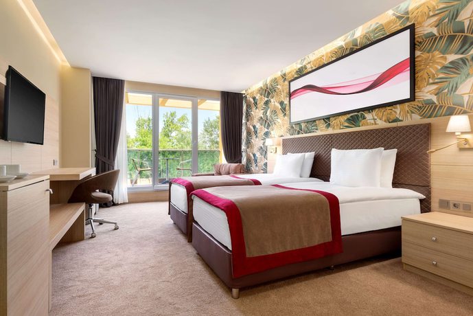 Imagen de la habitación del Hotel Ramada by Wyndham Istanbul Sile. Foto 3