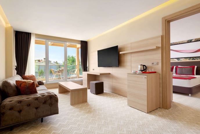 Imagen de la habitación del Hotel Ramada by Wyndham Istanbul Sile. Foto 8