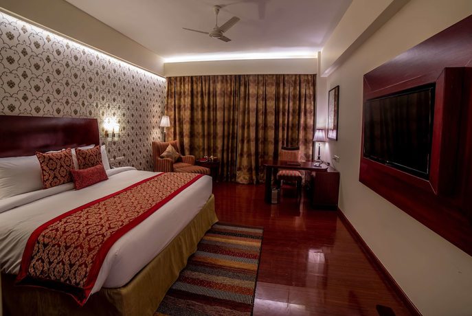 Imagen de la habitación del Hotel Ramada by Wyndham Jaipur Jaisinghpura. Foto 16
