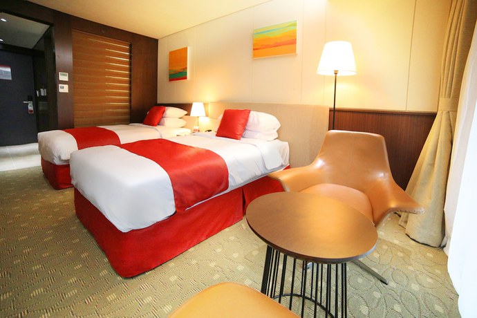 Imagen de la habitación del Hotel Ramada by Wyndham Jeju Hamdeok. Foto 5