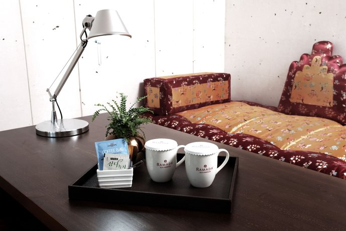 Imagen de la habitación del Hotel Ramada by Wyndham Jeju Hamdeok. Foto 14