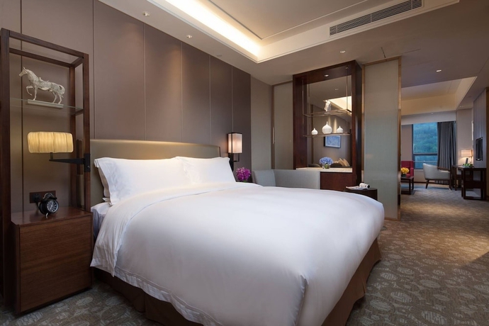 Imagen de la habitación del Hotel Ramada by Wyndham Jinan. Foto 11