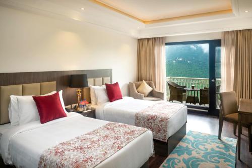 Imagen de la habitación del Hotel Ramada by Wyndham Kasauli, Kasauli. Foto 13