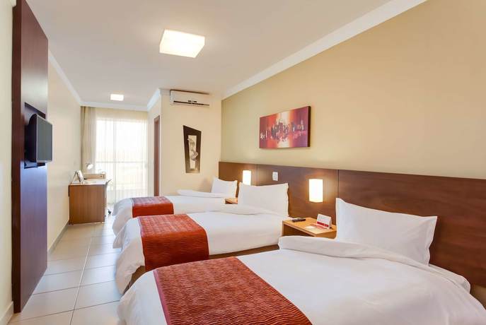 Imagen de la habitación del Hotel Ramada by Wyndham Lagoa Santa INTL Airport Belo Horizonte. Foto 7