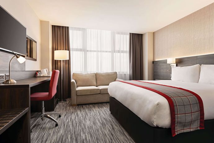 Imagen de la habitación del Hotel Ramada by Wyndham Leeds East. Foto 11