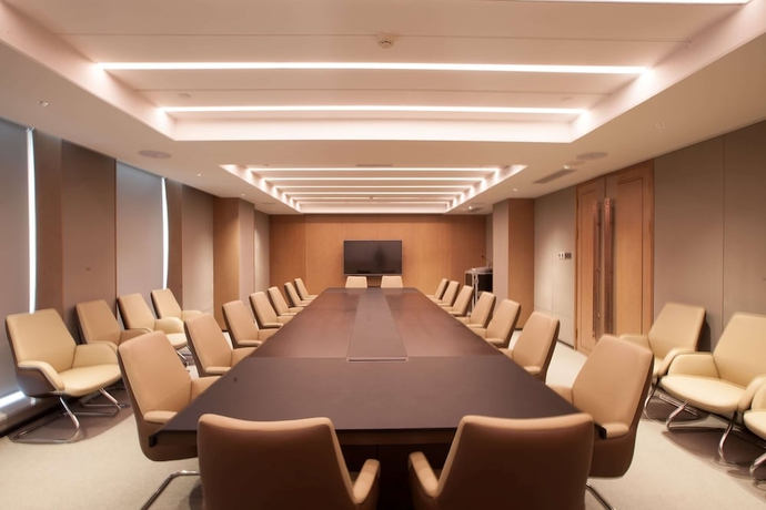 Imagen de los interiores del Hotel Ramada by Wyndham Luoyang Downtown. Foto 14