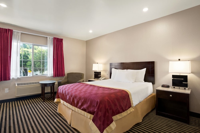 Imagen de la habitación del Hotel Ramada by Wyndham Marina del Rey. Foto 11