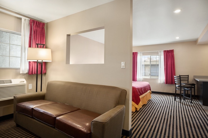 Imagen de la habitación del Hotel Ramada by Wyndham Marina del Rey. Foto 13