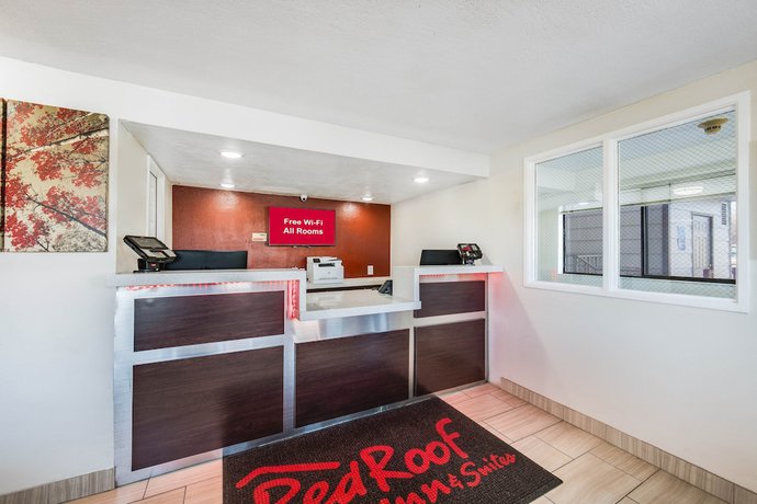 Imagen de los interiores del Hotel Ramada by Wyndham Medford Airport North. Foto 19