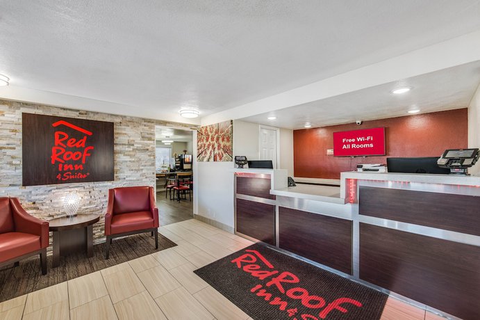 Imagen de los interiores del Hotel Ramada by Wyndham Medford Airport North. Foto 20