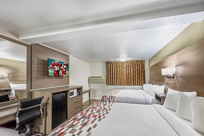 Imagen de la habitación del Hotel Ramada by Wyndham Medford Airport North. Foto 12