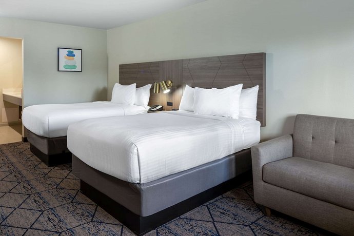 Imagen de la habitación del Hotel Ramada by Wyndham Modesto Yosemite Area. Foto 14