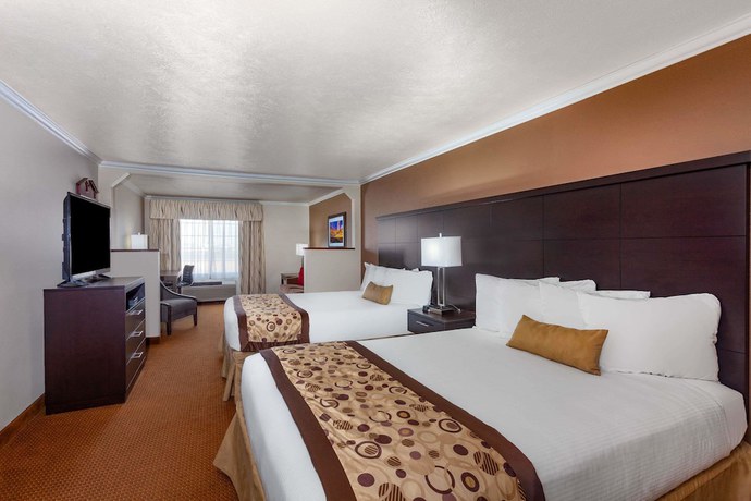 Imagen de la habitación del Hotel Ramada by Wyndham Moses Lake. Foto 4