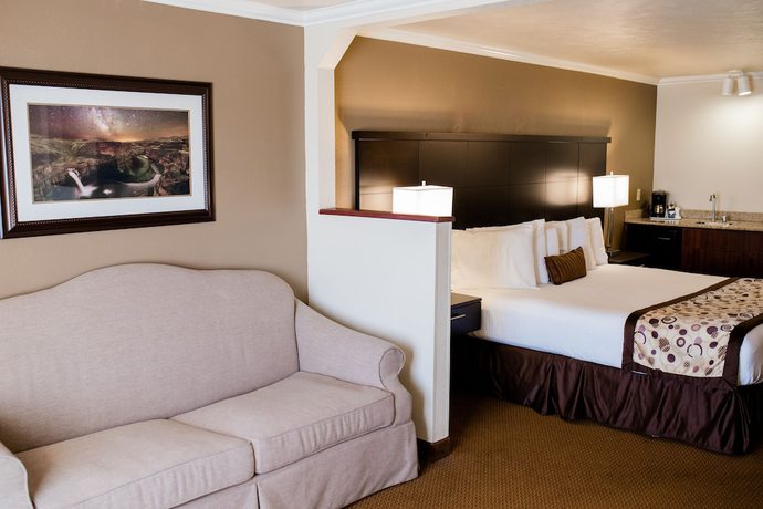 Imagen de la habitación del Hotel Ramada by Wyndham Moses Lake. Foto 6