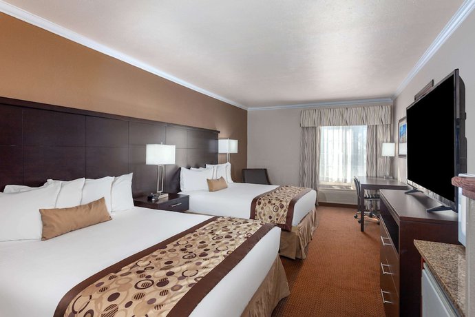 Imagen de la habitación del Hotel Ramada by Wyndham Moses Lake. Foto 9