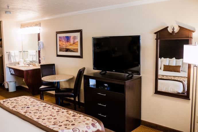 Imagen de la habitación del Hotel Ramada by Wyndham Moses Lake. Foto 10
