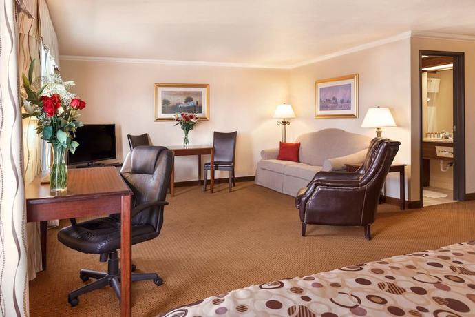 Imagen de la habitación del Hotel Ramada by Wyndham Moses Lake. Foto 18