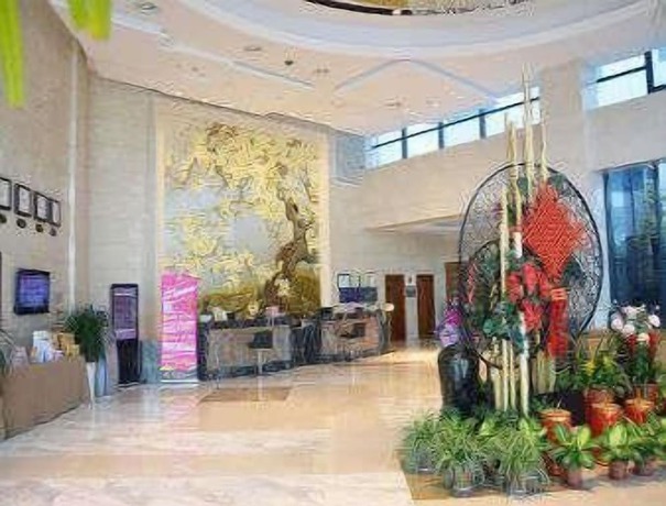Imagen de los interiores del Hotel Ramada by Wyndham Nanjing. Foto 8