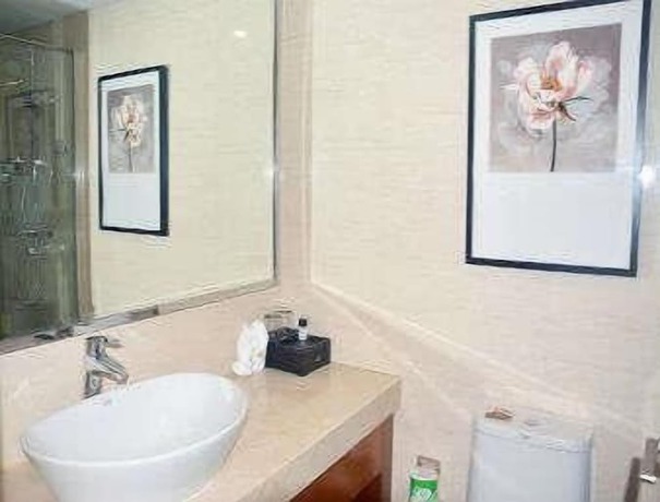 Imagen de la habitación del Hotel Ramada by Wyndham Nanjing. Foto 6
