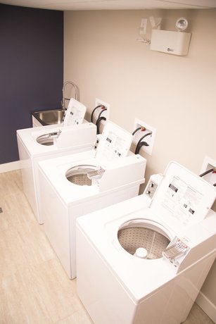 Imagen de los interiores del Hotel Ramada by Wyndham Northern Grand & Conference Centre. Foto 15