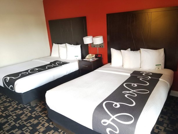 Imagen de la habitación del Hotel Ramada by Wyndham Oceanside. Foto 4