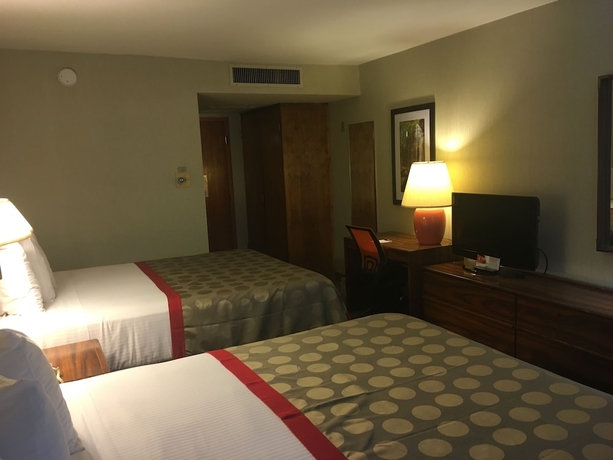 Imagen de la habitación del Hotel Ramada by Wyndham Portland Airport. Foto 3