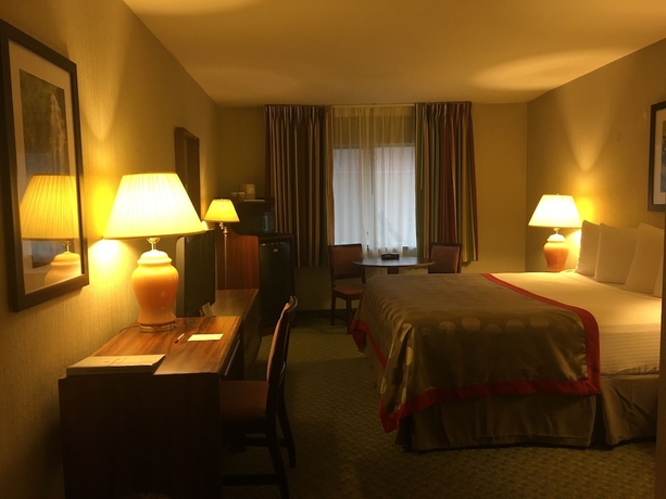 Imagen de la habitación del Hotel Ramada by Wyndham Portland Airport. Foto 5