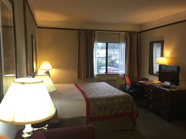 Imagen de la habitación del Hotel Ramada by Wyndham Portland Airport. Foto 14