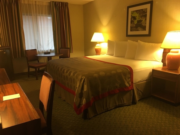 Imagen de la habitación del Hotel Ramada by Wyndham Portland Airport. Foto 15