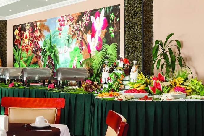 Imagen del bar/restaurante del Hotel Ramada by Wyndham Princess Belize City. Foto 2