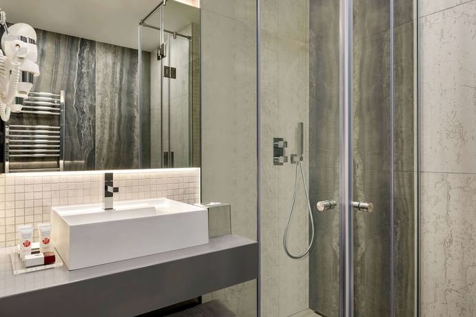 Imagen de la habitación del Hotel Ramada by Wyndham Ramnicu Valcea. Foto 6