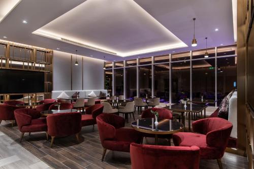 Imagen general del Hotel Ramada by Wyndham Riyadh King Fahd Road. Foto 3