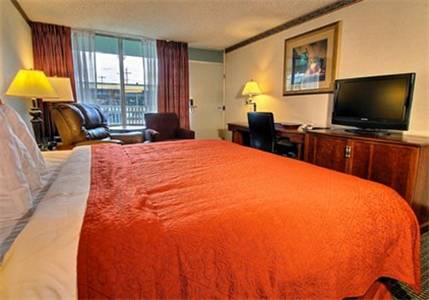 Imagen de la habitación del Hotel Ramada by Wyndham Rome/Verona. Foto 2