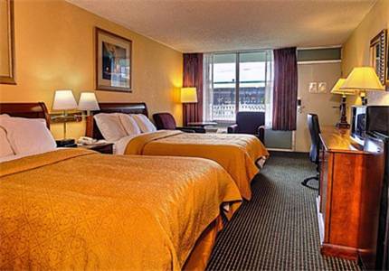 Imagen de la habitación del Hotel Ramada by Wyndham Rome/Verona. Foto 5