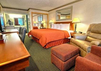 Imagen de la habitación del Hotel Ramada by Wyndham Rome/Verona. Foto 9