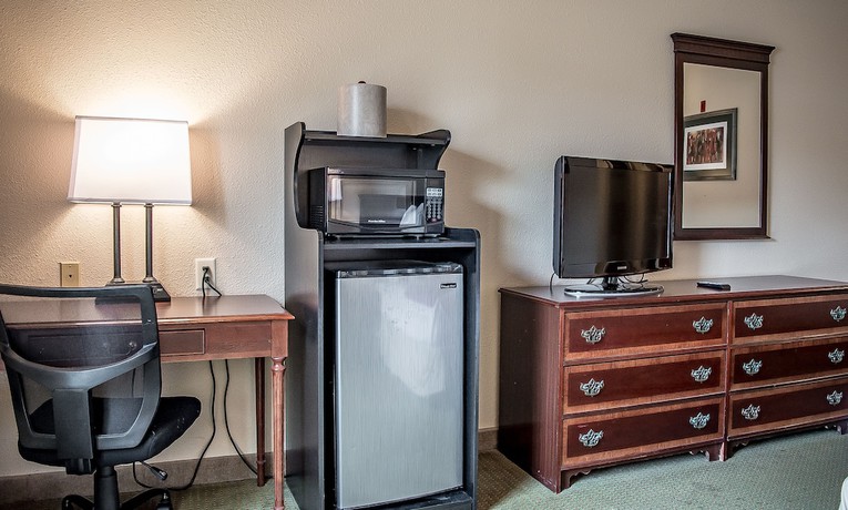 Imagen de la habitación del Hotel Ramada by Wyndham Sellersburg/Louisville North. Foto 5