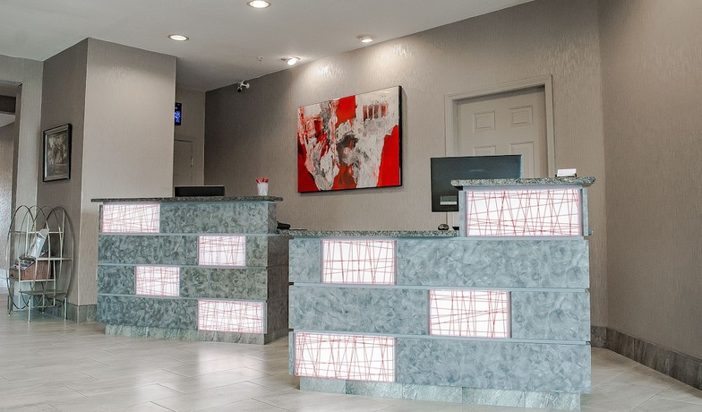 Imagen de los interiores del Hotel Ramada by Wyndham Sellersburg/Louisville North. Foto 20