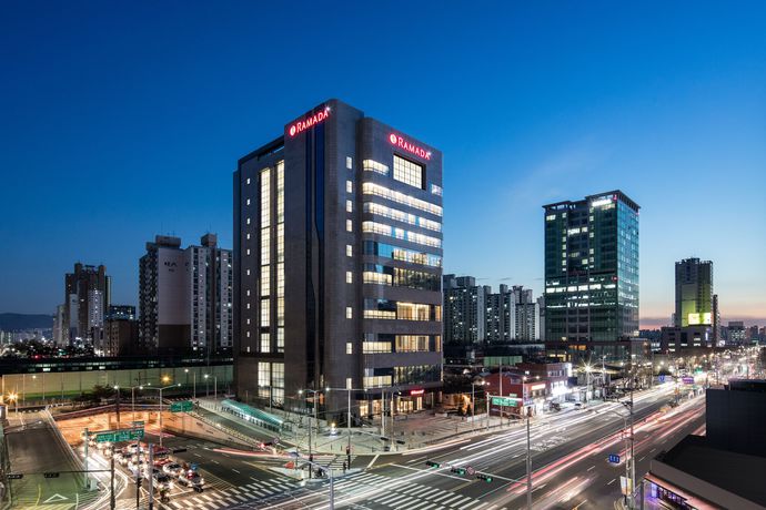 Imagen general del Hotel Ramada by Wyndham Seoul Sindorim. Foto 1
